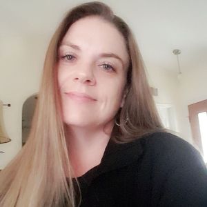 Meet your Posher, Nichole